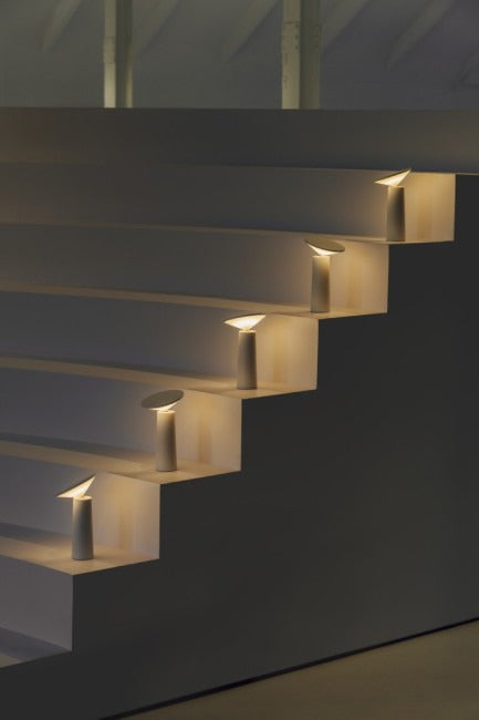 Rivo Cordless Table Lamp – Modern Sculptural Ambience