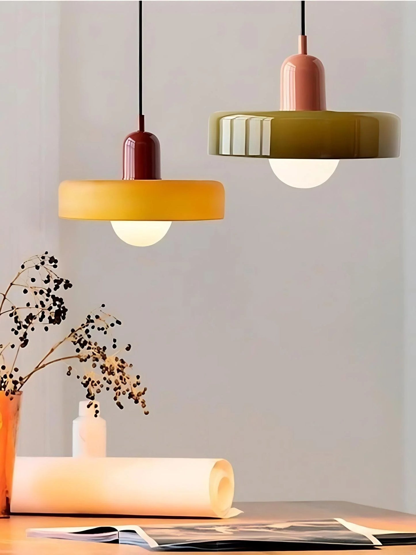 Avero Disc Pendant Lamp – Contemporary Glass Balance