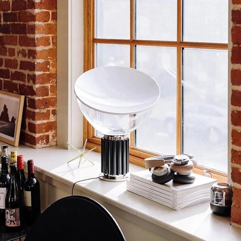 Inversa Table Lamp – Sculptural Ambient Light