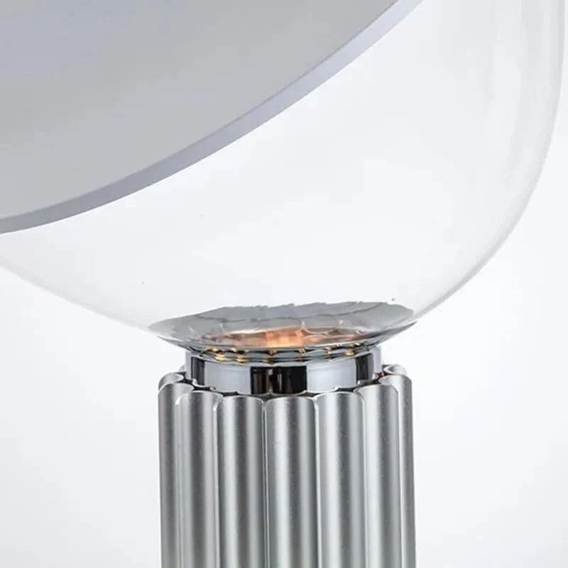 Inversa Table Lamp – Sculptural Ambient Light