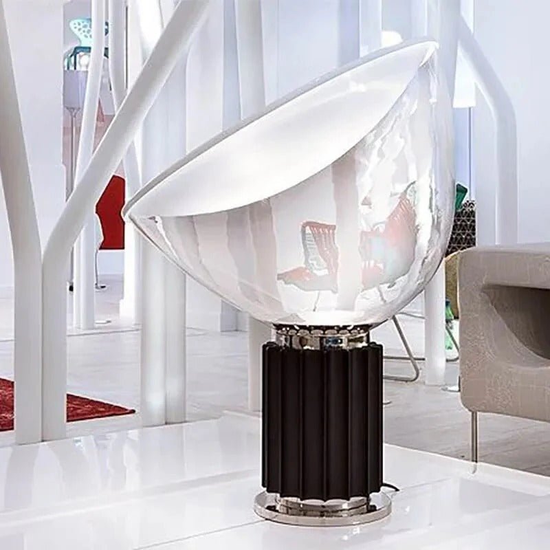 Inversa Table Lamp – Sculptural Ambient Light