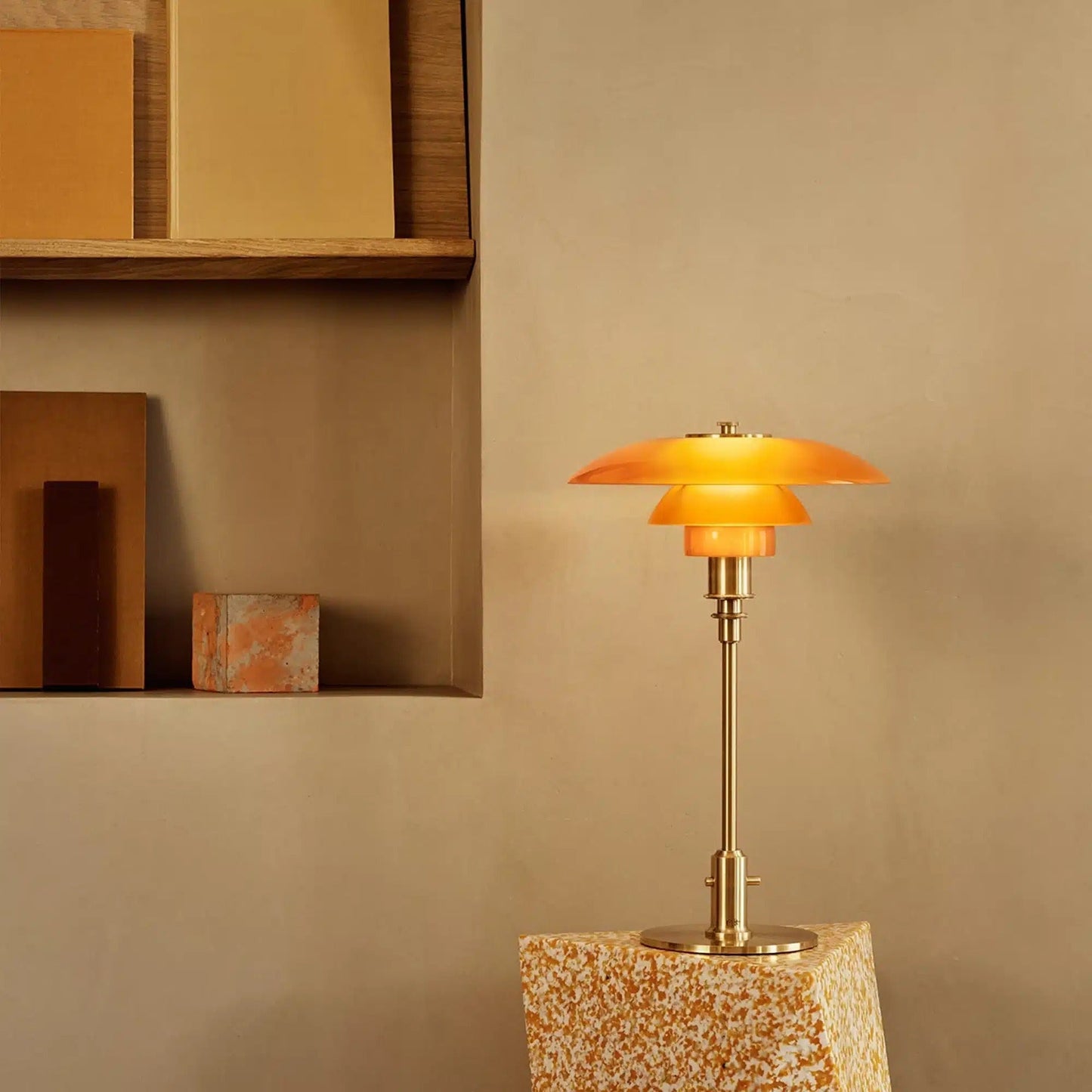 Luna Bauhaus table lamp modern design