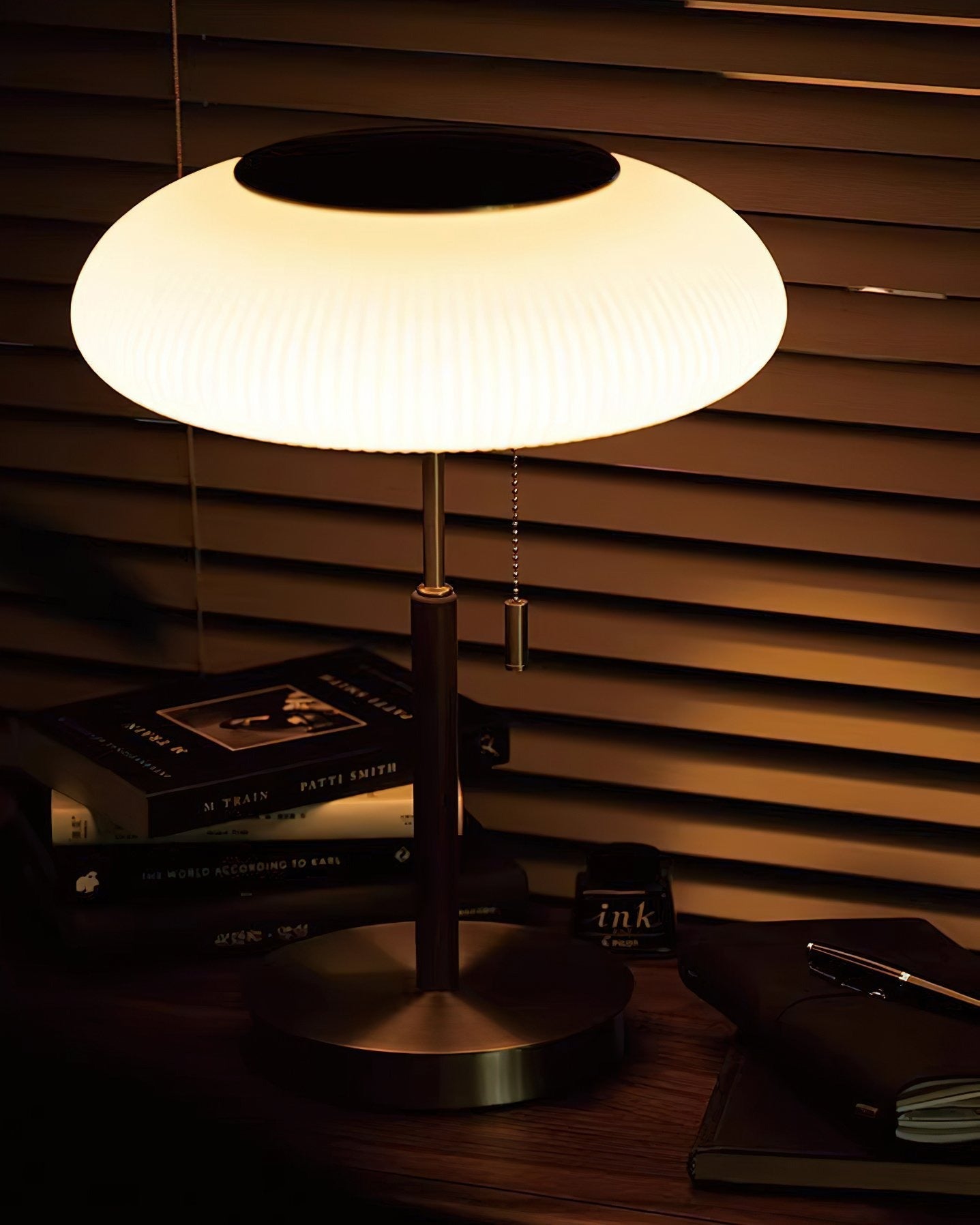 Matsutake Bloom Table Lamp – Elegant Table Lighting