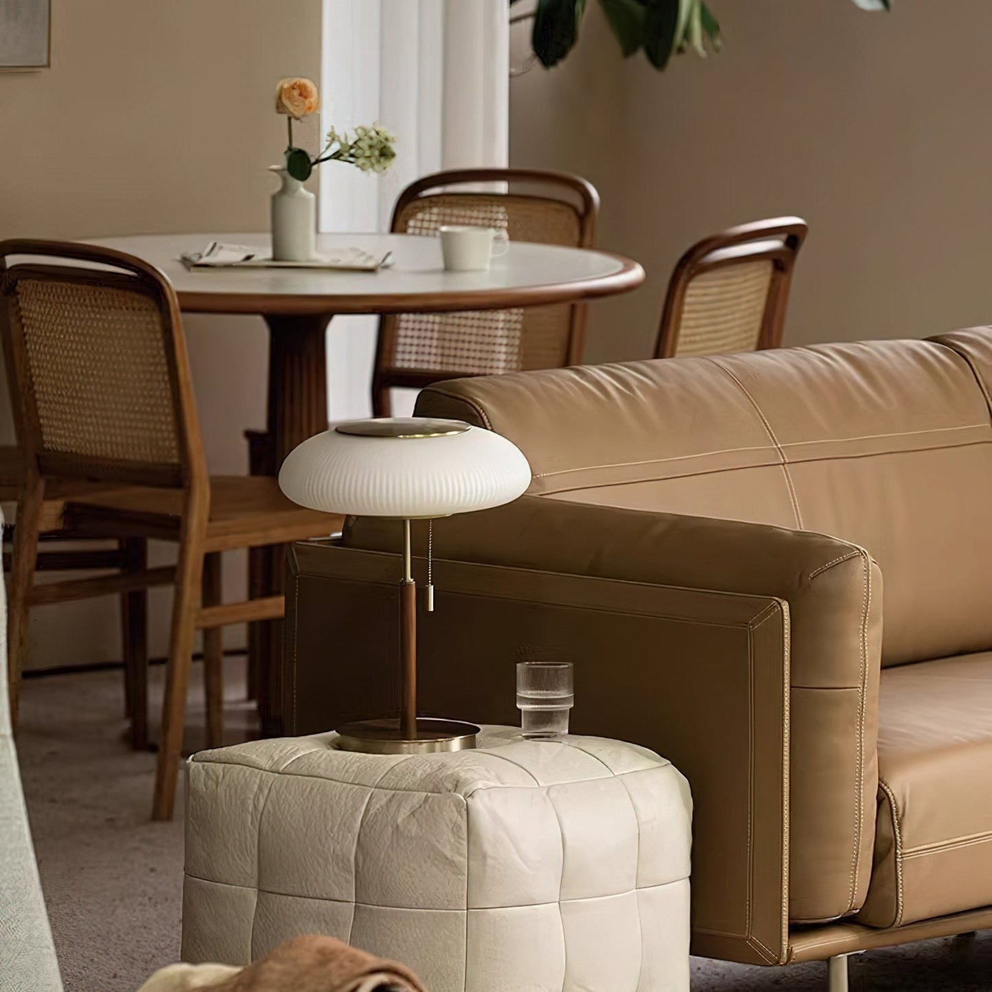 Matsutake Bloom Table Lamp – Elegant Table Lighting