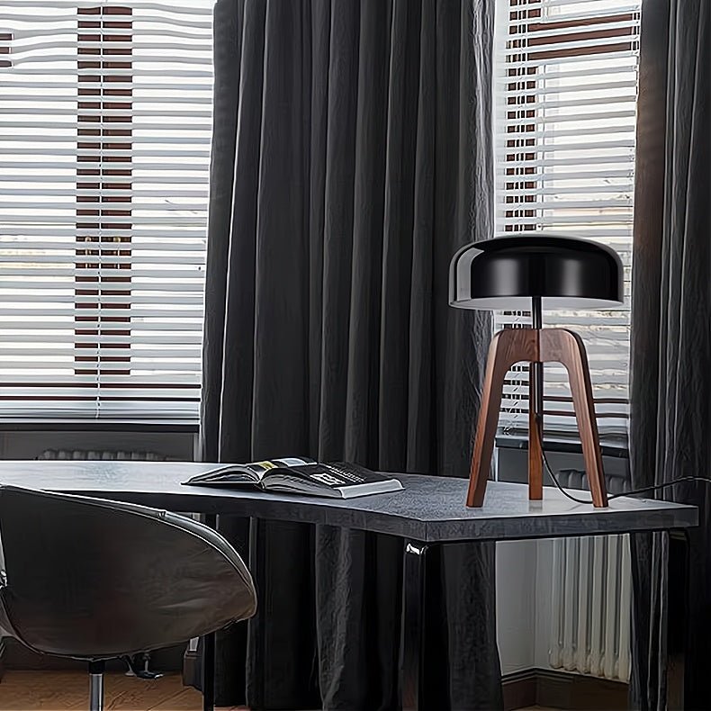 Pileo Luxury Wooden Table Lamp - goldenlumen
