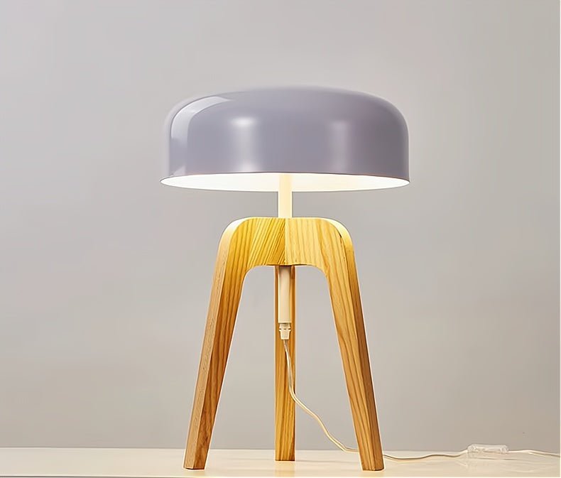 Pileo Luxury Wooden Table Lamp - goldenlumen