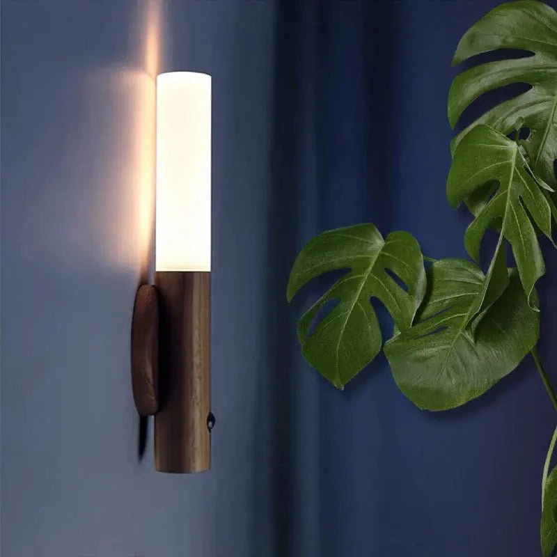Sleek Motion Light - goldenlumen