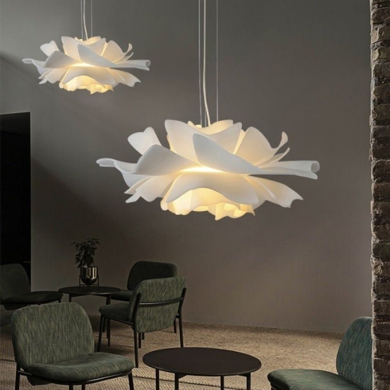 Soleil Petal Pendant Light – Elegant Lotus-Inspired Design