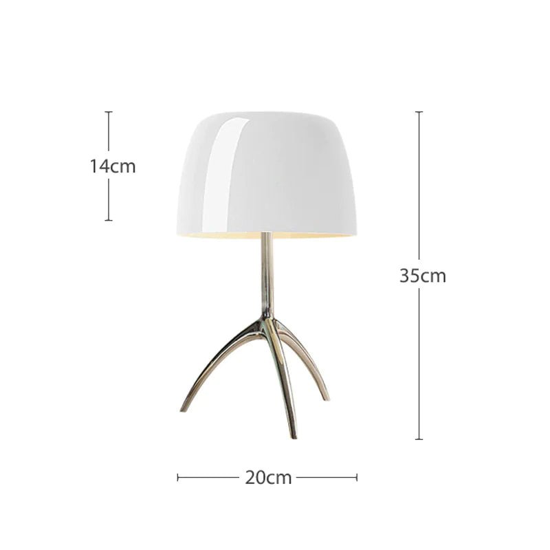 Trivio Tripod Table Lamp – Inspired by the Iconic design