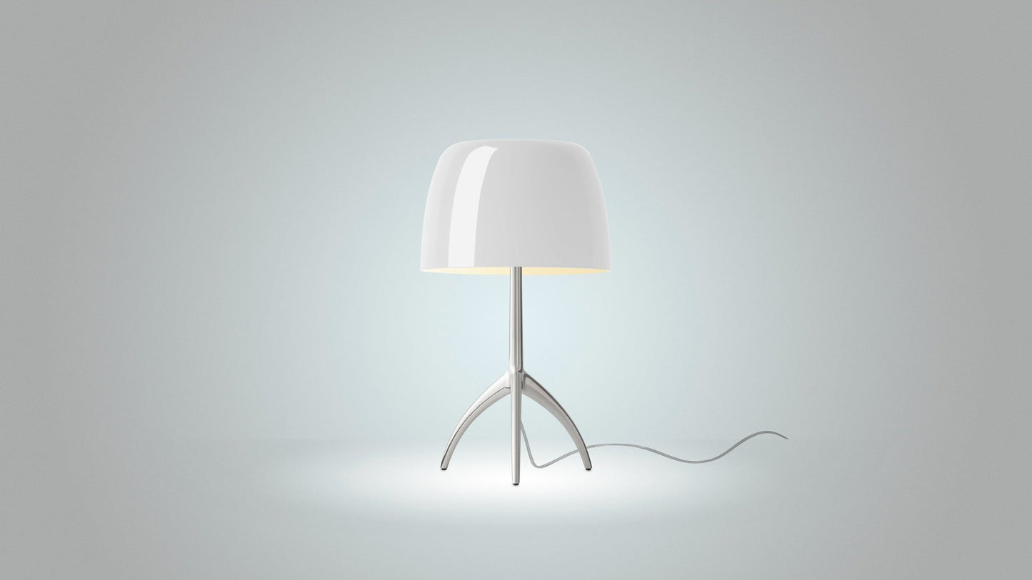Trivio Tripod Table Lamp – Inspired by the Iconic design