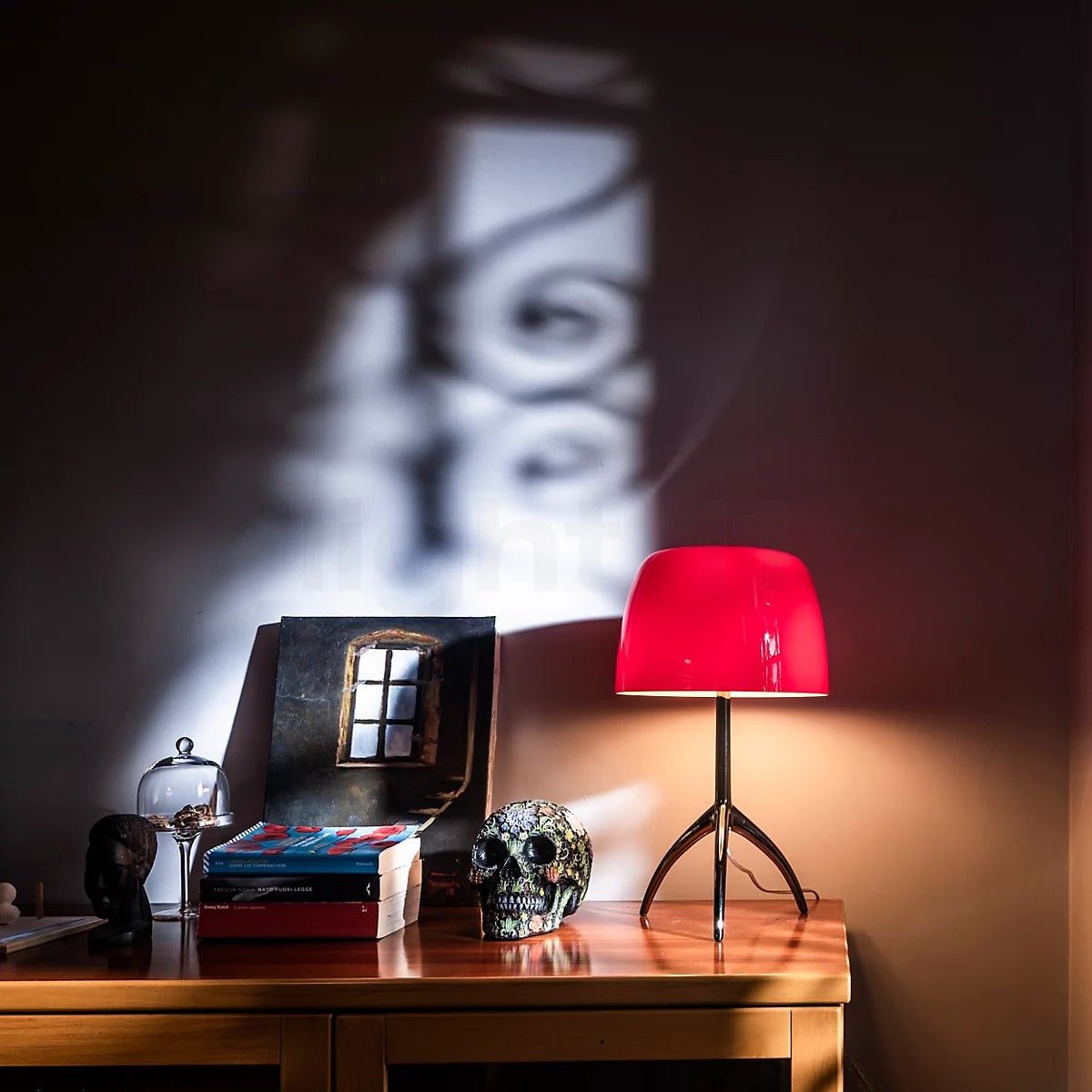 Trivio Tripod Table Lamp – Inspired by the Iconic design