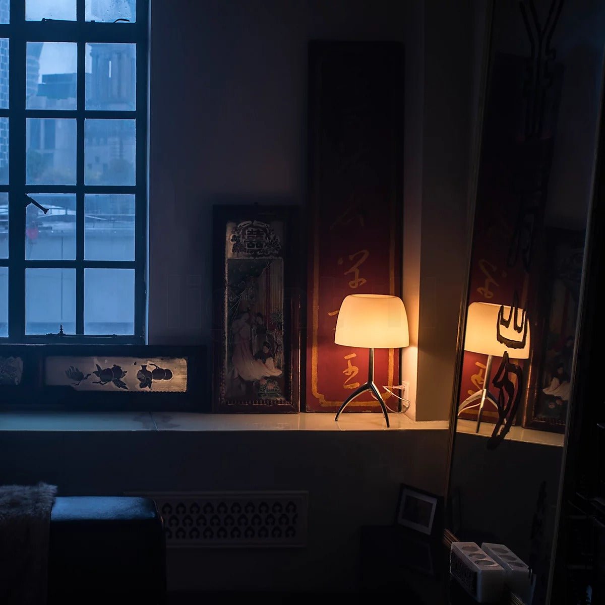 Trivio Tripod Table Lamp – Inspired by the Iconic design