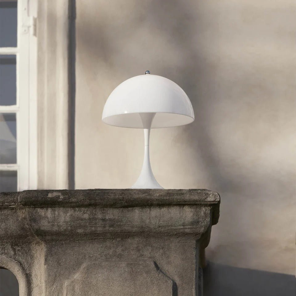 Vantara Table Lamp – Contemporary Minimalist Lighting