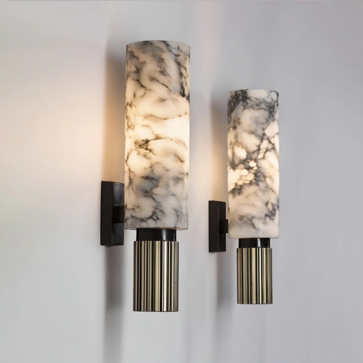 Vero Essence Wall Lamp – Organic Design with Natural Marble