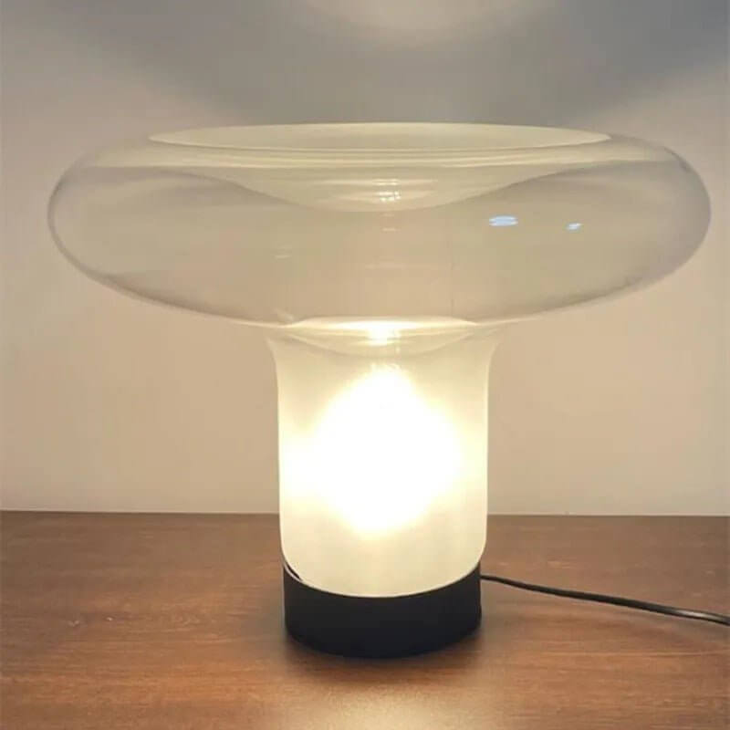 Vetra Table Lamp – Elegant Glass Form