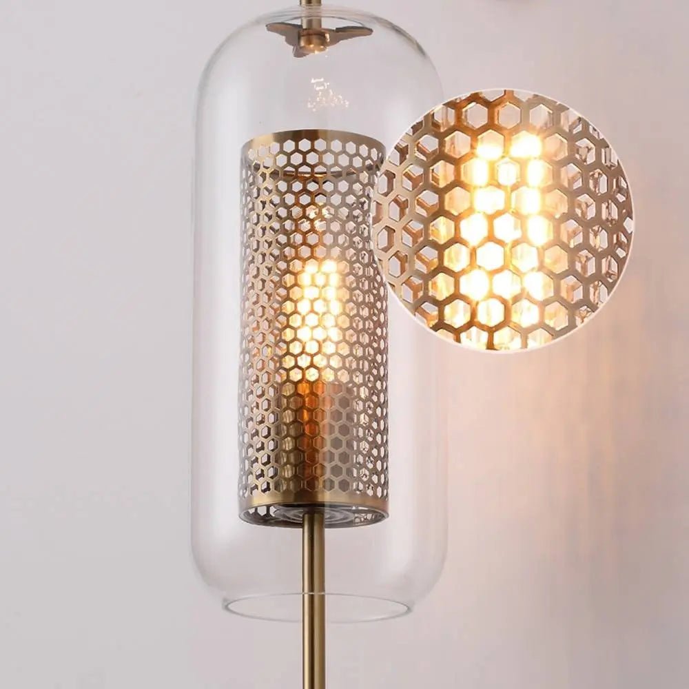 Vinta Crystal Wall Sconce - goldenlumen