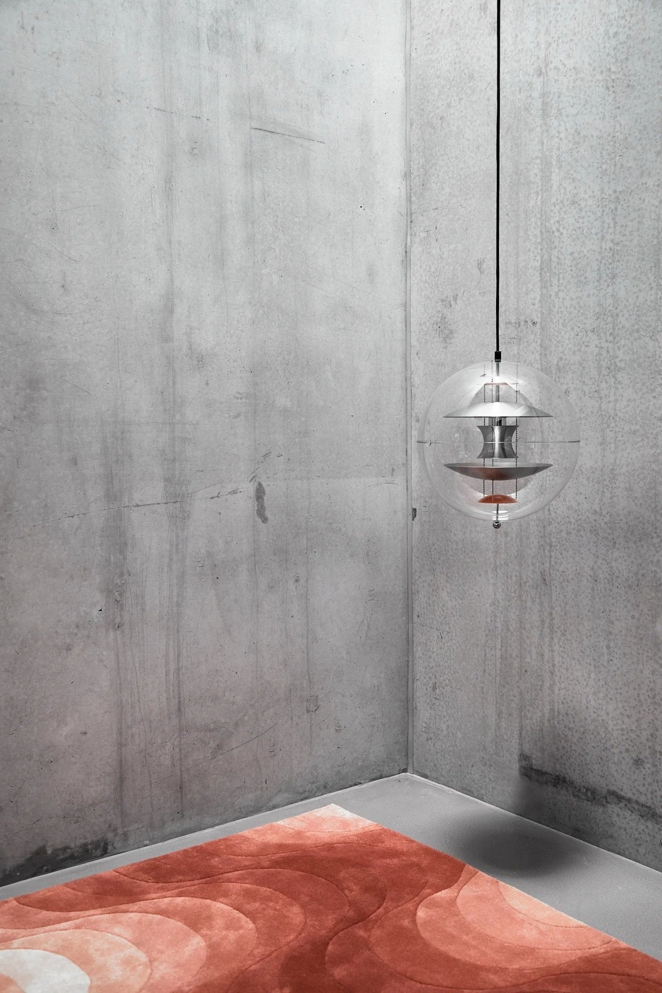 VP Halo Pendant Lamp – Modern Globe Ceiling Light