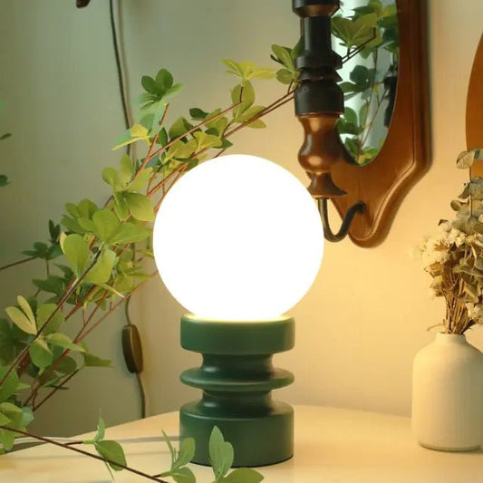 Heritage Wood Table Lamp - goldenlumen