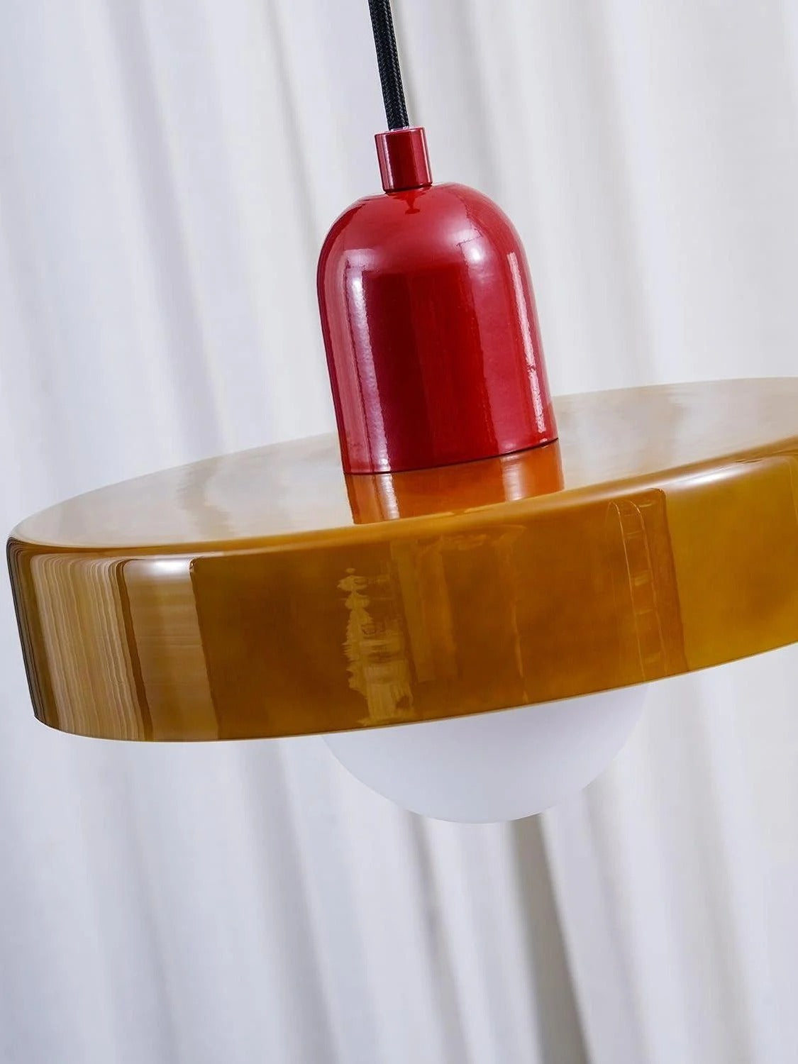Avero Disc Pendant Lamp – Contemporary Glass Balance