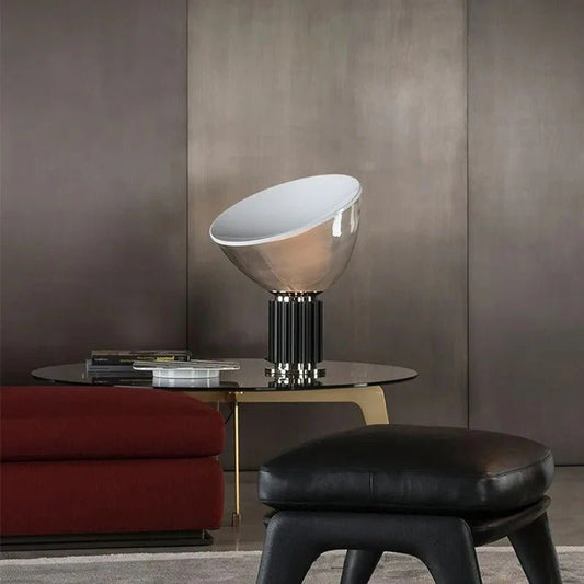 Inversa Table Lamp – Sculptural Ambient Light