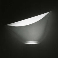 Inversa Table Lamp – Sculptural Ambient Light