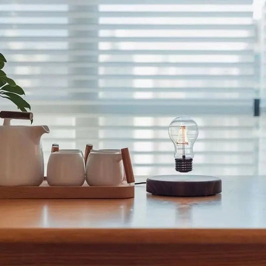 Levitate Table Lamp - goldenlumen