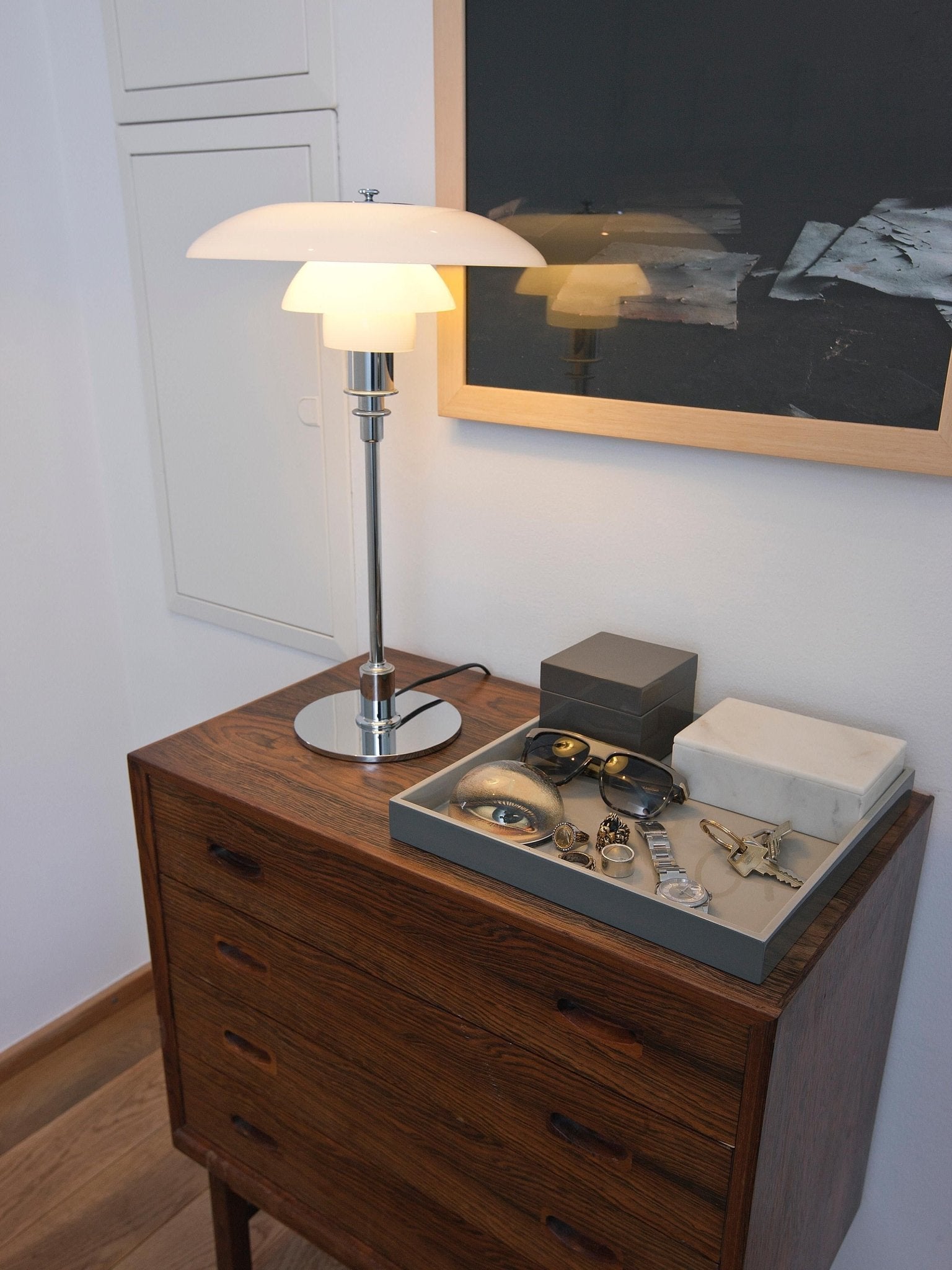 Luna Bauhaus table lamp modern design