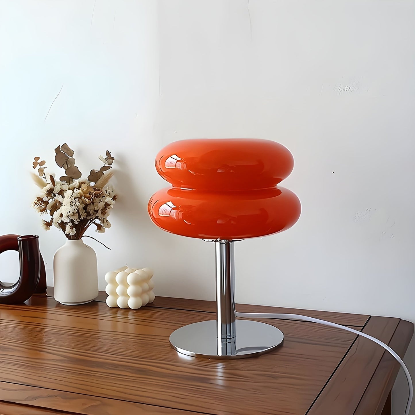 Macaron Elegance Table Lamp - goldenlumen