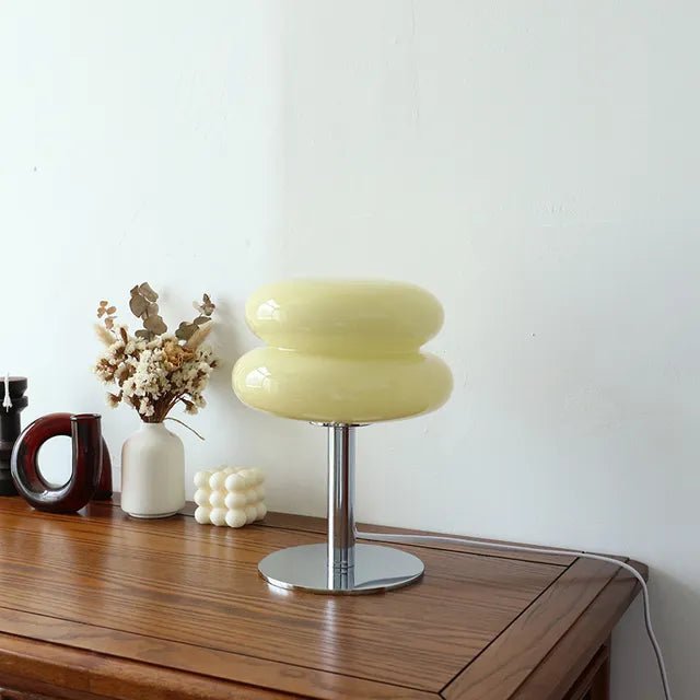 Macaron Elegance Table Lamp - goldenlumen