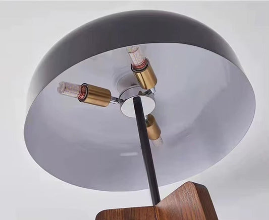 Pileo Luxury Wooden Table Lamp - goldenlumen