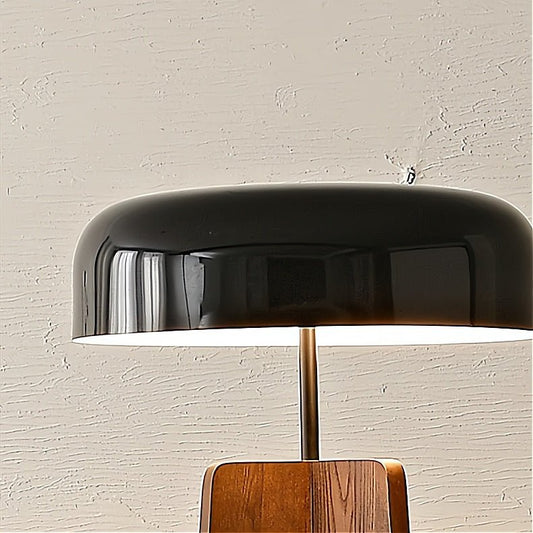 Pileo Luxury Wooden Table Lamp - goldenlumen