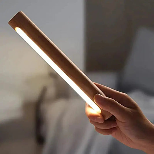 Precision Twist Wall Lamp - goldenlumen