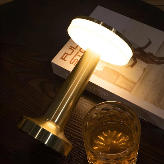 Retro Luxe cordless Table Lamp - goldenlumen