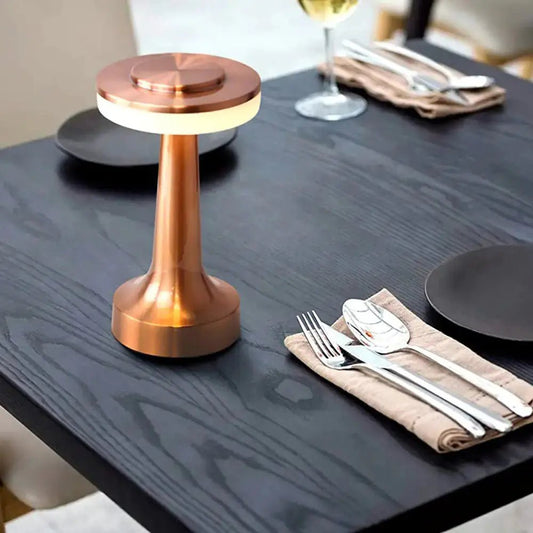 Retro Luxe cordless Table Lamp - goldenlumen