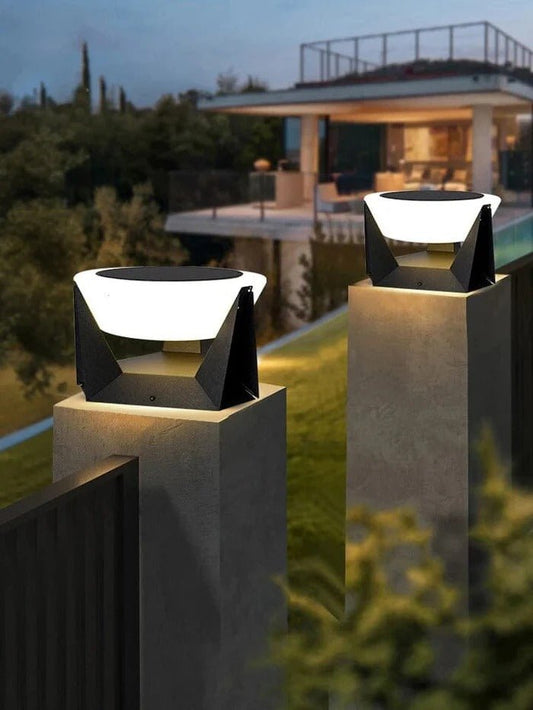 Solaris Pathway Light – Modern Outdoor Illumination