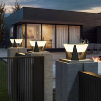 Solaris Pathway Light – Modern Outdoor Illumination