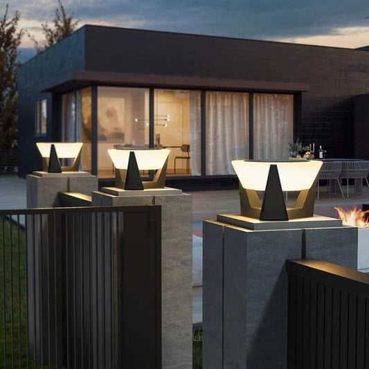 Solaris Pathway Light – Modern Outdoor Illumination