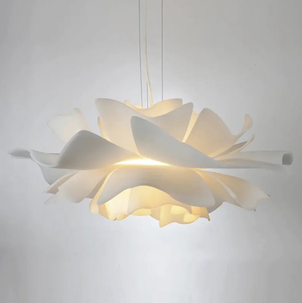Soleil Petal Pendant Light – Elegant Lotus-Inspired Design