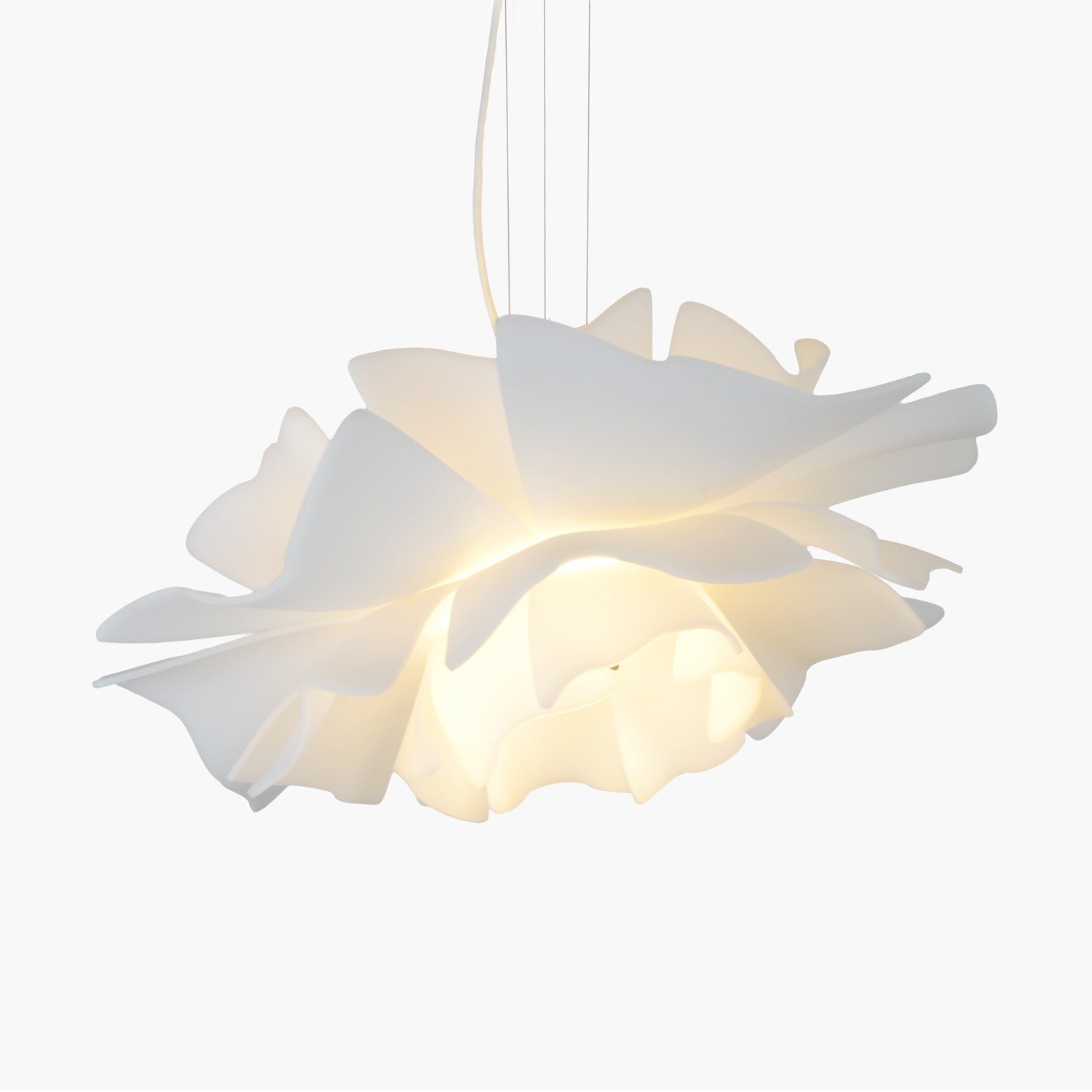 Soleil Petal Pendant Light – Elegant Lotus-Inspired Design