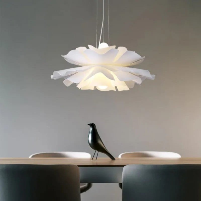 Soleil Petal Pendant Light – Elegant Lotus-Inspired Design