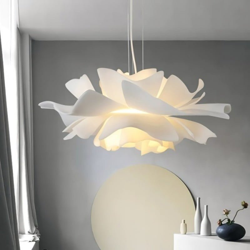 Soleil Petal Pendant Light – Elegant Lotus-Inspired Design