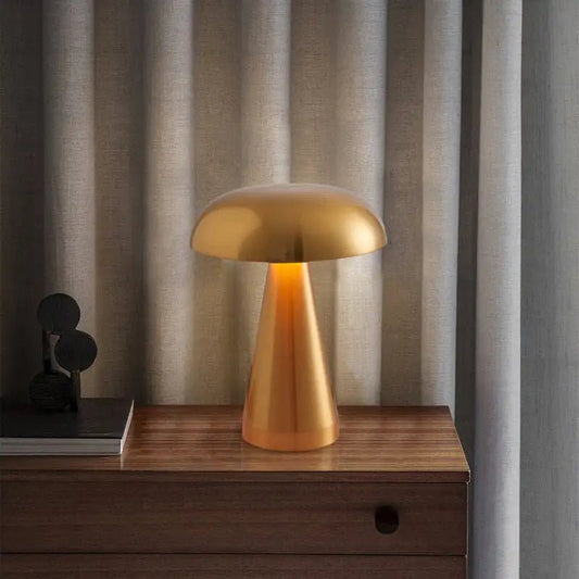 Stella Cordless Table Lamp - goldenlumen