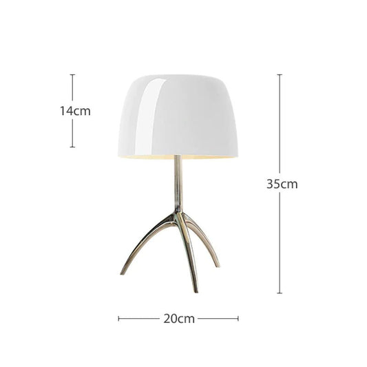 Trivio Tripod Table Lamp – Inspired by the Iconic design
