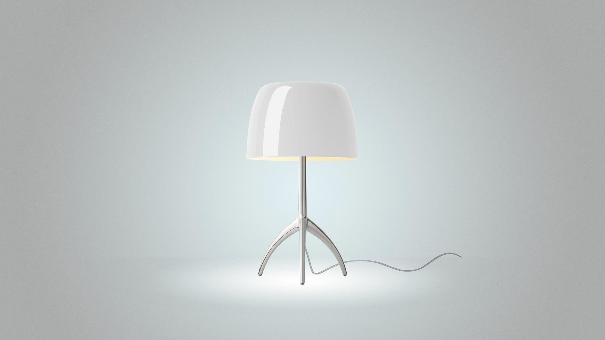 Trivio Tripod Table Lamp – Inspired by the Iconic design