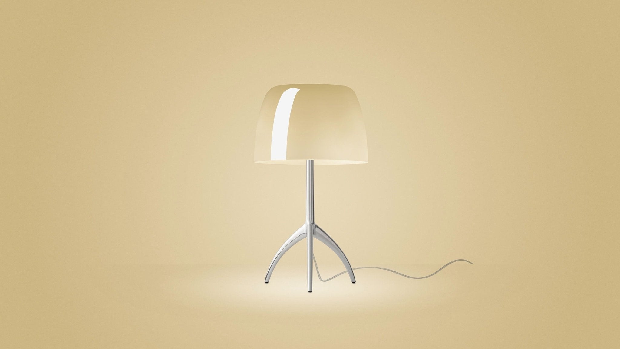 Trivio Tripod Table Lamp – Inspired by the Iconic design