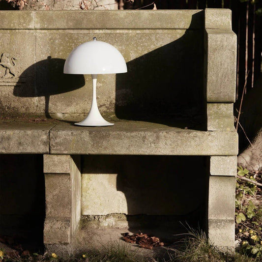 Vantara Table Lamp – Contemporary Minimalist Lighting