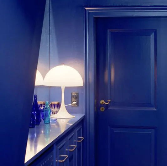 Vantara Table Lamp – Contemporary Minimalist Lighting