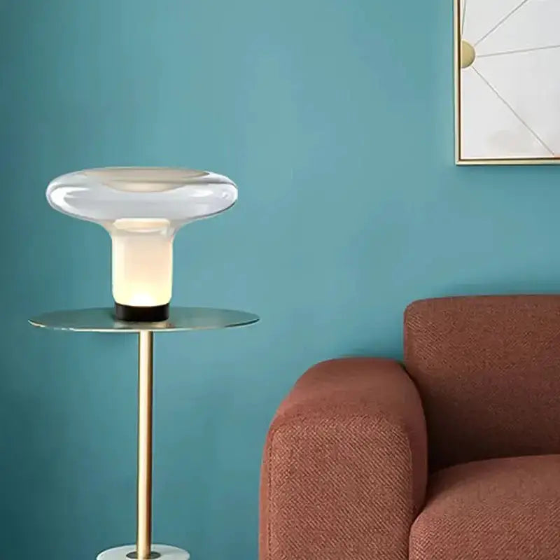 Vetra Table Lamp – Elegant Glass Form