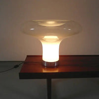 Vetra Table Lamp – Elegant Glass Form